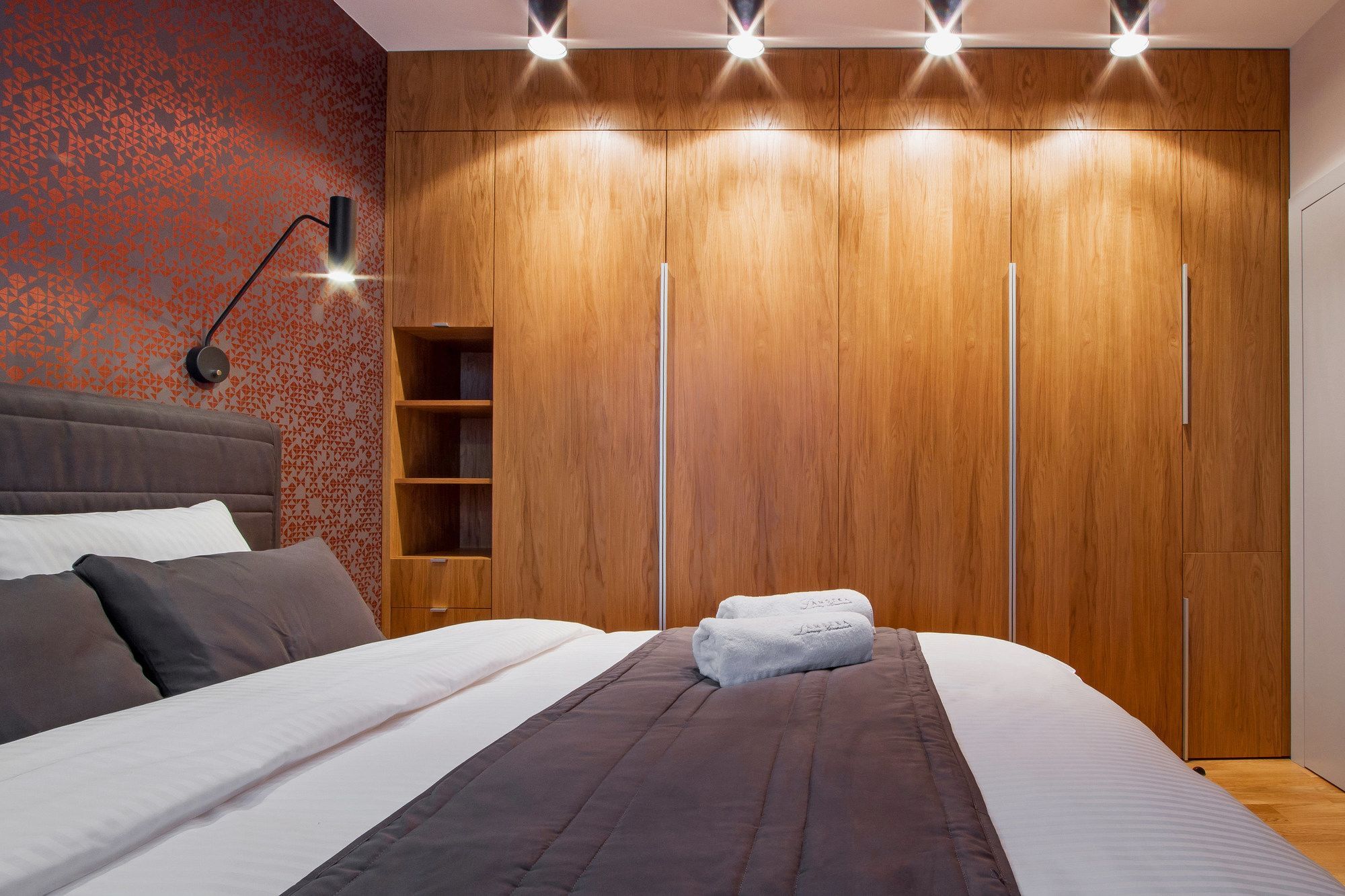 Angel Wawel Luxury By Amstra Apartment