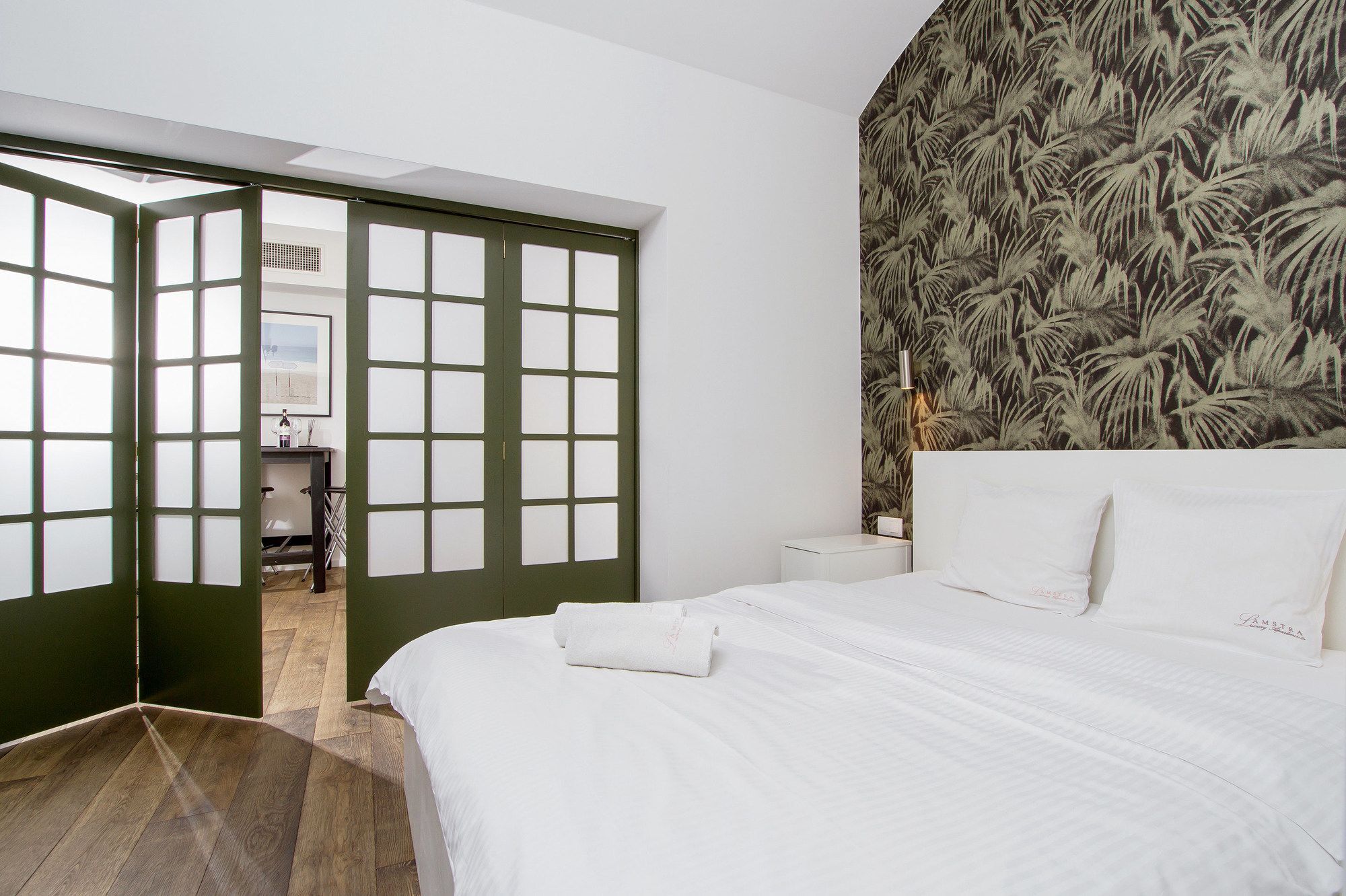 Angel Wawel Luxury By Amstra * Krakau